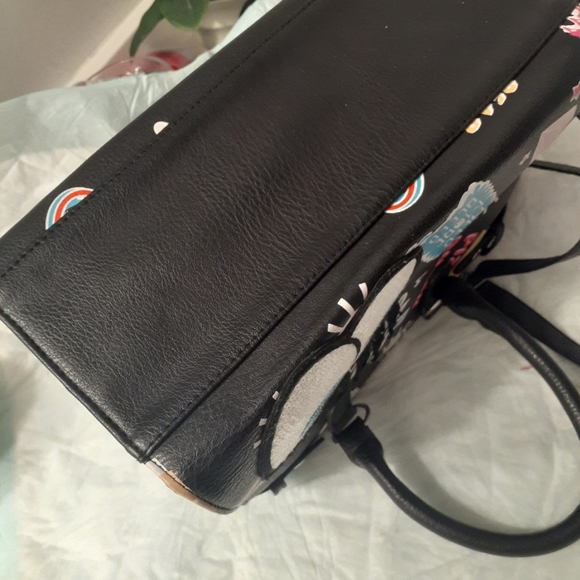 Mini - Picture 3 of 8